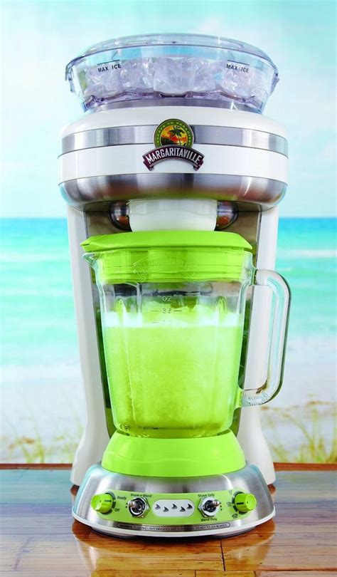How many servings does this 3-gallon margarita machine recipe make?